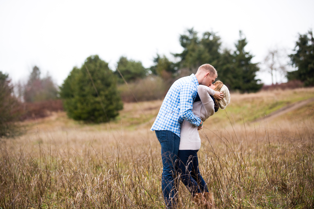 discovery park engagement session
