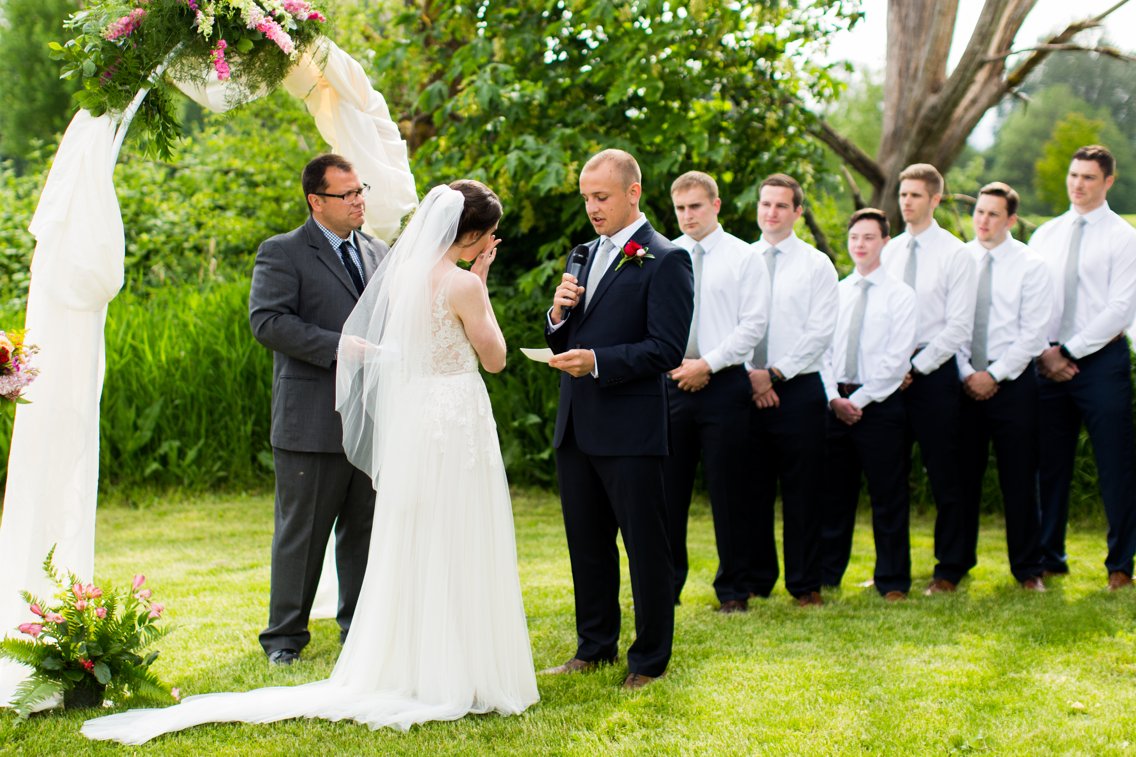 red barn studio wedding | seattle wedding photographer