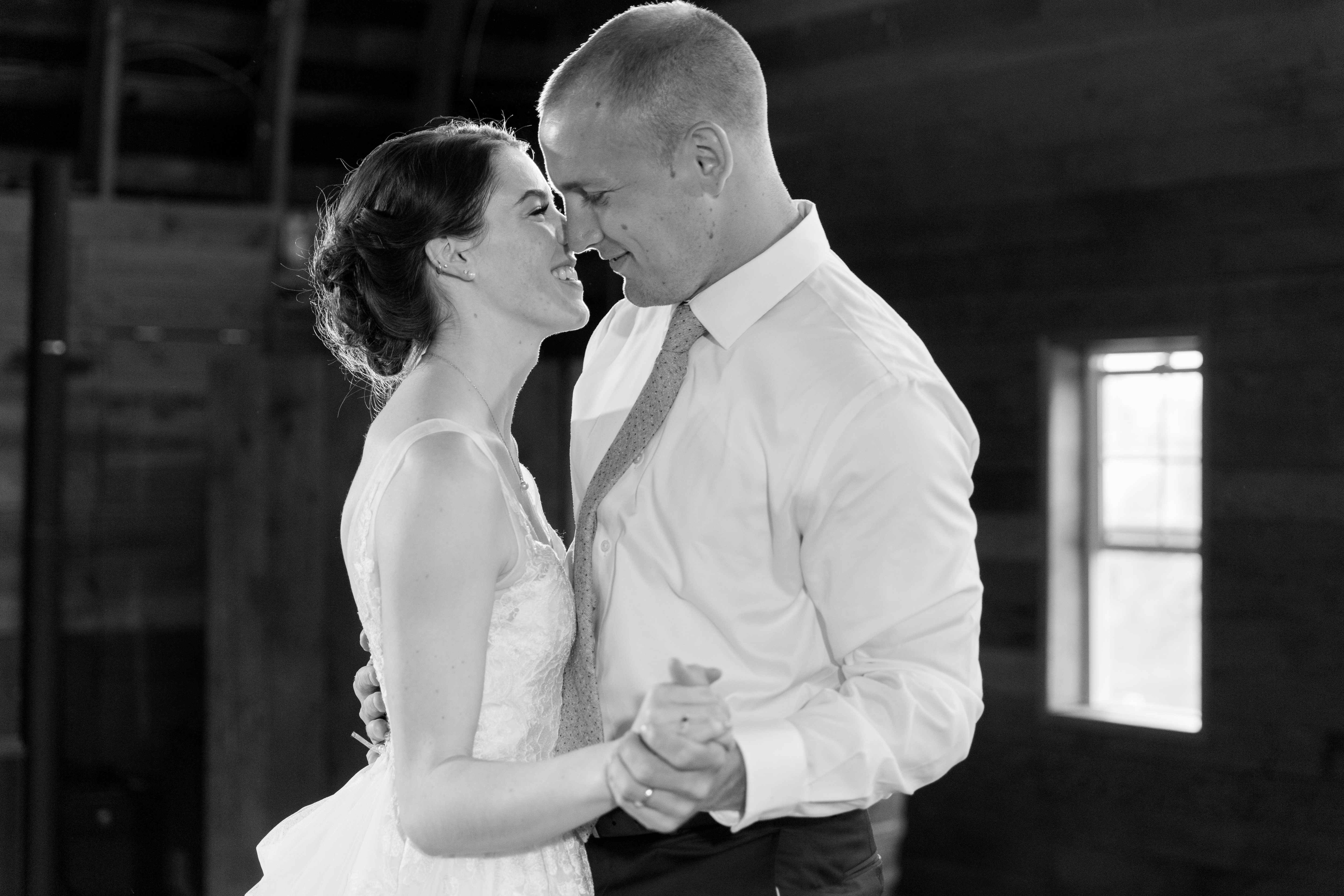red barn studio wedding | seattle wedding photographer