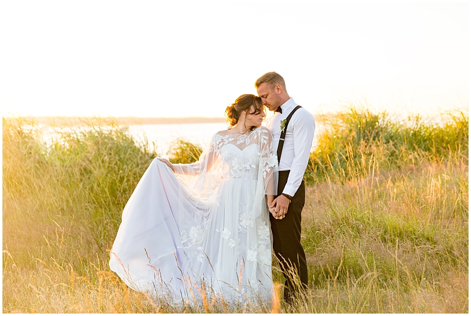 Golden Gardens Wedding - Emma Lee Photography - Ray's Boathouse Wedding Golden Gardens Wedding - Emma Lee Photography - Ray's Boathouse Wedding