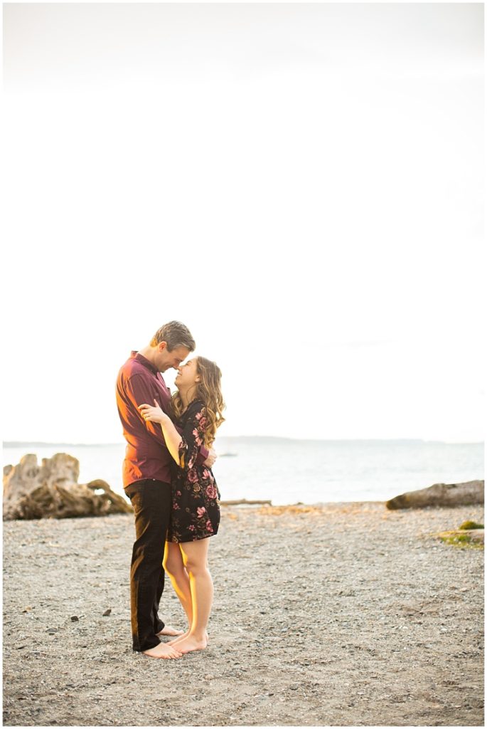 Carkeek Park Engagement Session Emma Lee Photography